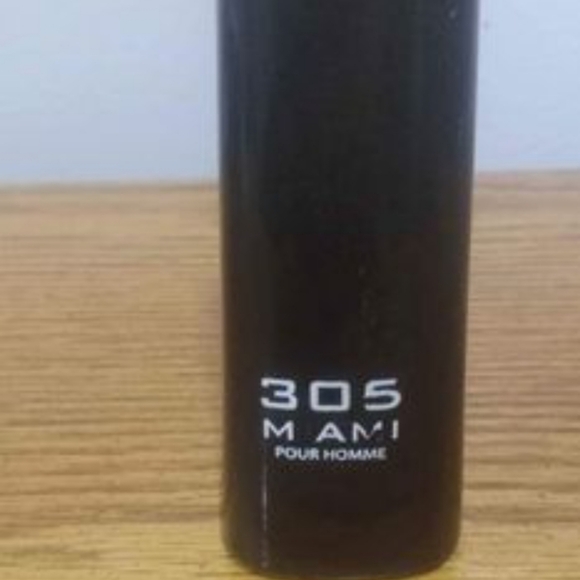305 Miami cologne (3/4 Full) - Picture 3 of 4